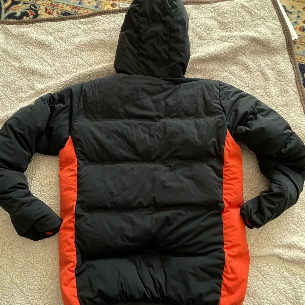 L.L. Bean Men’s Puffer Jacket - Picture 2 of 5